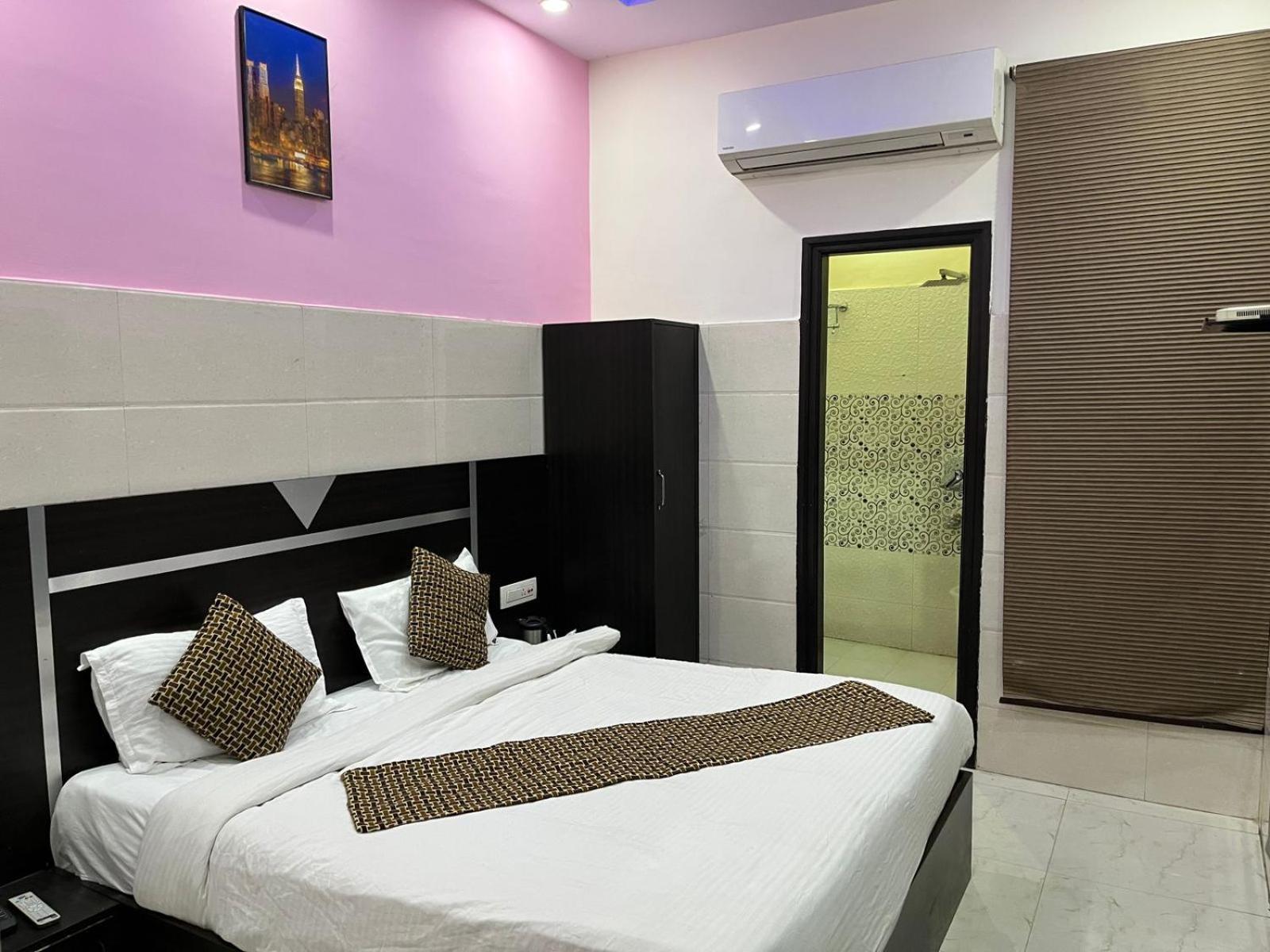 One Earth City Pearl Amritsar Exterior photo